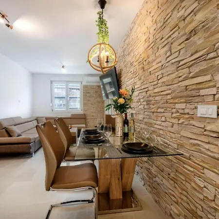 דירה Luxury On The Main ספליט